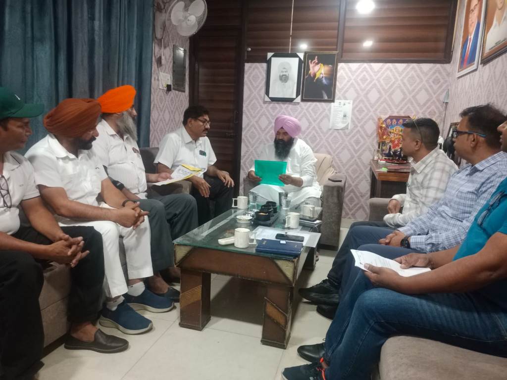 Initiative by Deputy Speaker S Jai Krishan Singh Rouri Special meeting with Senior Medical Officers to further strengthen health services in Garhshankar